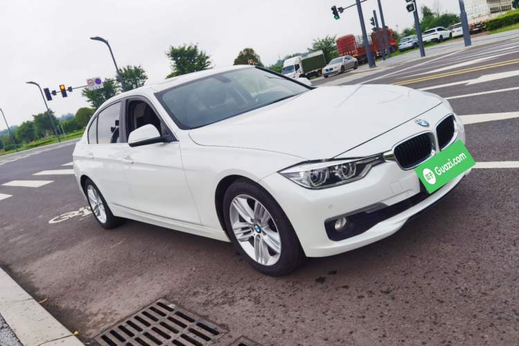 Used BMW 3 Series 2016 320Li Ambition Model

