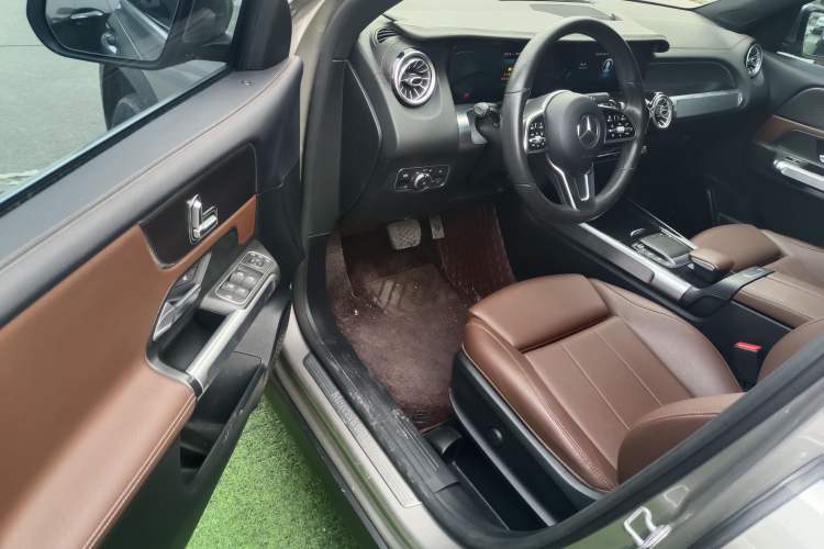 Used Mercedes-Benz GLB 2021 GLB 200 Dynamic Edition
