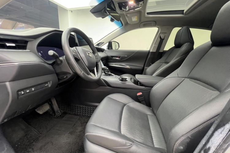 Used Toyota Venza 2023 2.0L CVT Two-Wheel Drive Prestige Version
