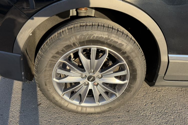 Used SWM G05 2021 PRO 1.5T Automatic Luxury Model 7 Seats