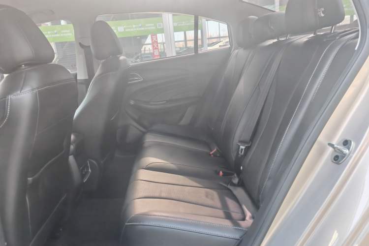 Used Roewe i5 2019 1.5L Automatic 4G Connected Langhao Edition
