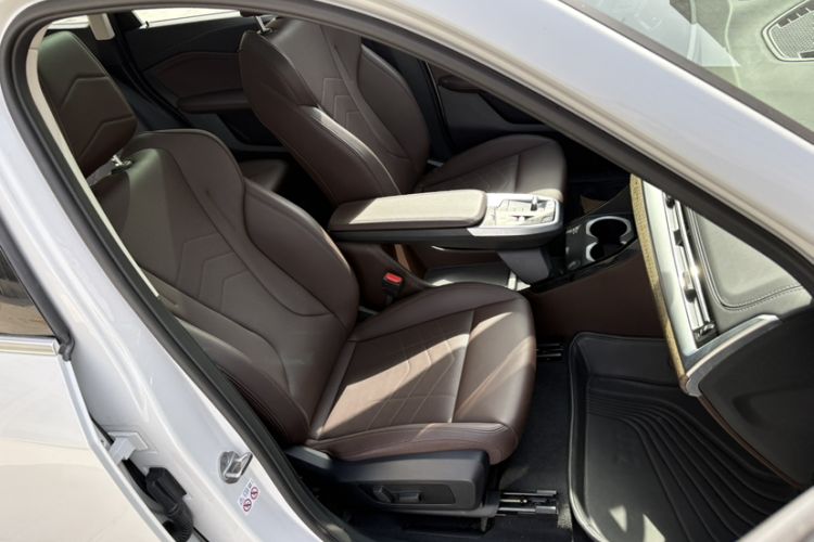 Used BMW X1 2023 xDrive25Li X Design Package
