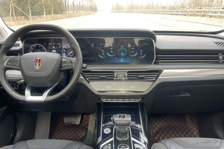 Used Hongqi HS5 2022 Revised Version 2.0T Smart Connect Flagship Edition
