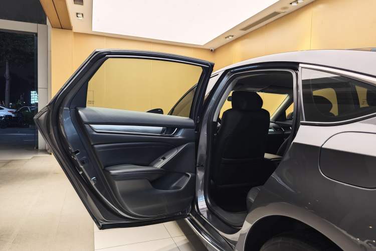 Used Honda Accord 2018 Rui·Hybrid 2.0L Rui Ku Edition China VI
