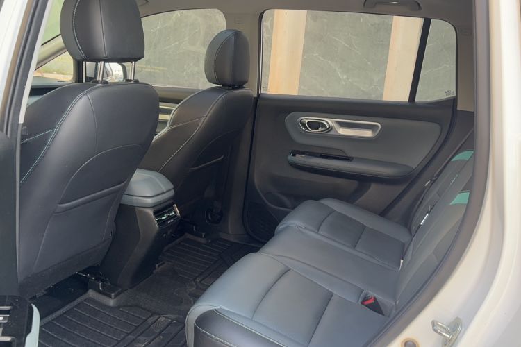 Used AION Y 2022 Plus 70 Tech Edition
