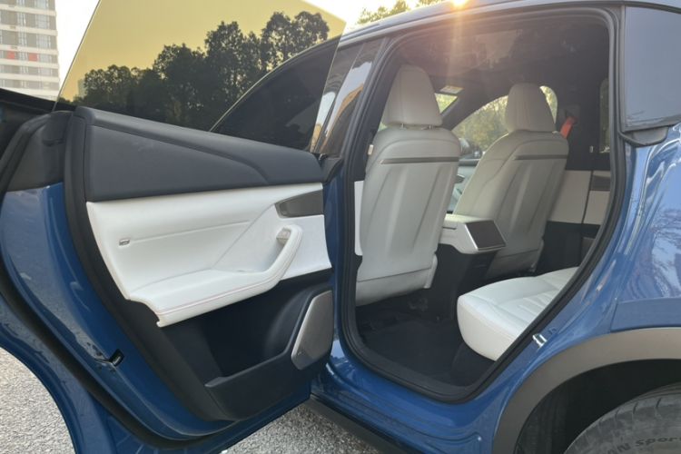 Used ONVO L60 2024 60 kWh All-Wheel Drive
