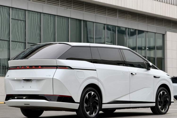 Used XPeng X9 2024 702 Ultra-Long Range Pro