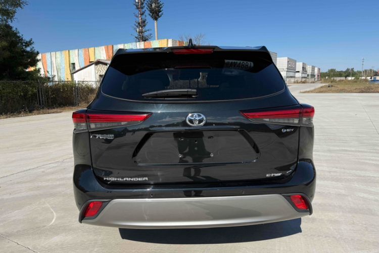Used Toyota Highlander 2024 2.5L Smart Electric Hybrid Dual-Engine Four-Wheel Drive Prestige Version – 7 Seats
