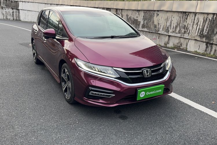 Used Honda Jade 2017 210TURBO CVT Luxury Edition 6 Seats
