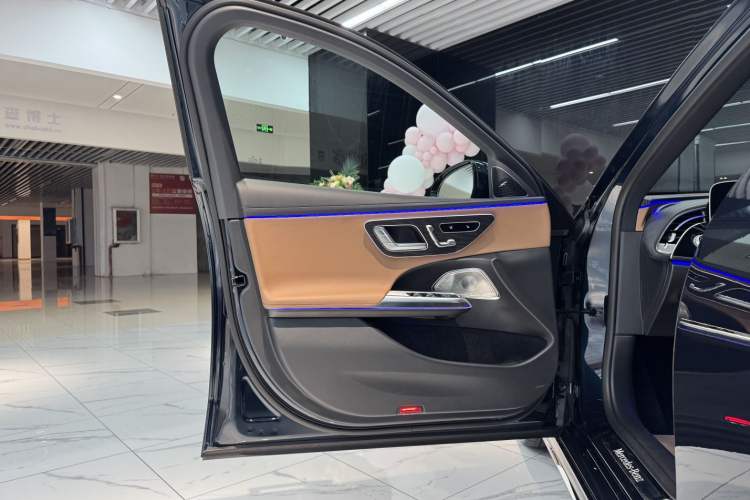 Used Mercedes-Benz E-Class 2024 E 260 L Sport Edition
