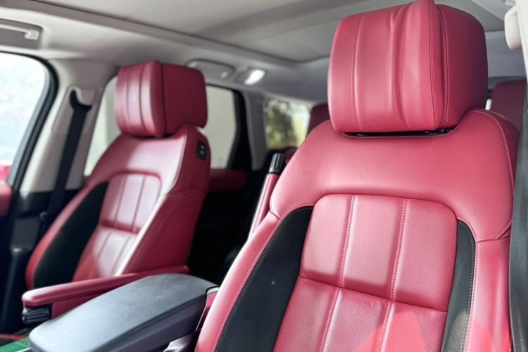 Used Land Rover Range Rover Sport 2021 3.0 L6 YAO Black Edition