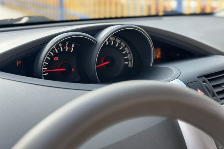 Used Toyota Verso 2015 180E CVT Crossover Edition
