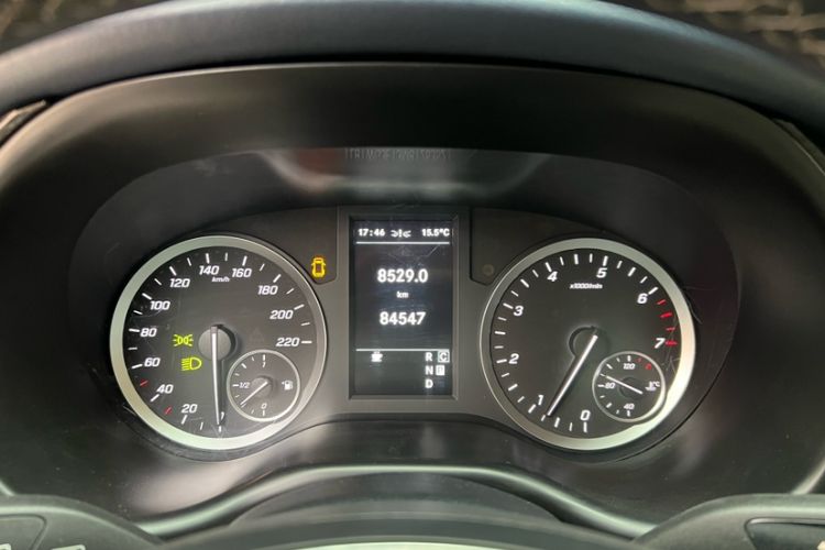 Used Mercedes-Benz Vito 2021 2.0T Business Version 7 Seats