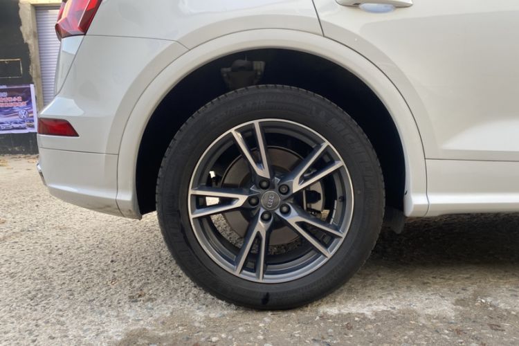 Used Audi Q5L 2020 Updated 40 TFSI Prestige Fashion Edition
