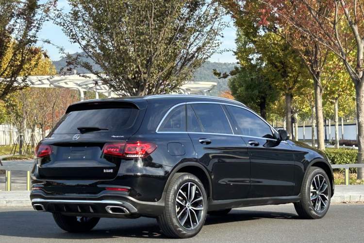 Used Mercedes-Benz GLC 2022 Facelift GLC 260 L 4MATIC Luxury Edition
