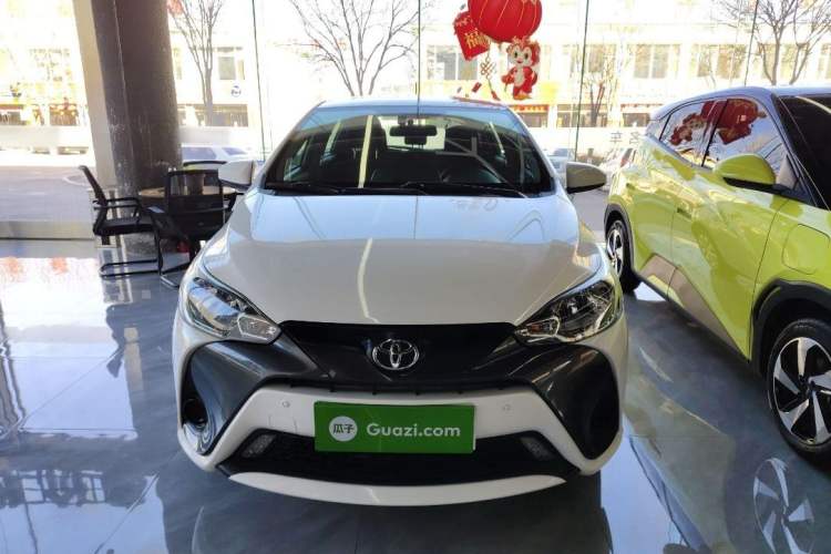 Used Toyota YARiS L 2019 1.5E CVT Dynamic Edition China VI compliant
