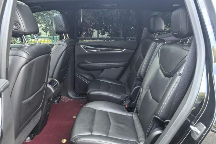 Used Cadillac XT6 2020 28T Six-Seater Four-Wheel-Drive Luxury Version
