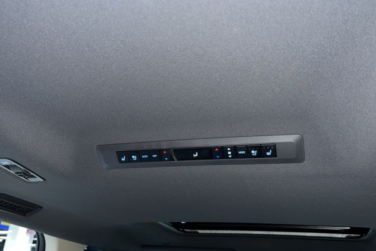 Used Toyota Sienna 2021 2.5L Hybrid Premium Edition
