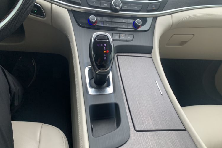 Used Buick LaCrosse 2022 Avenir Avia First Edition
