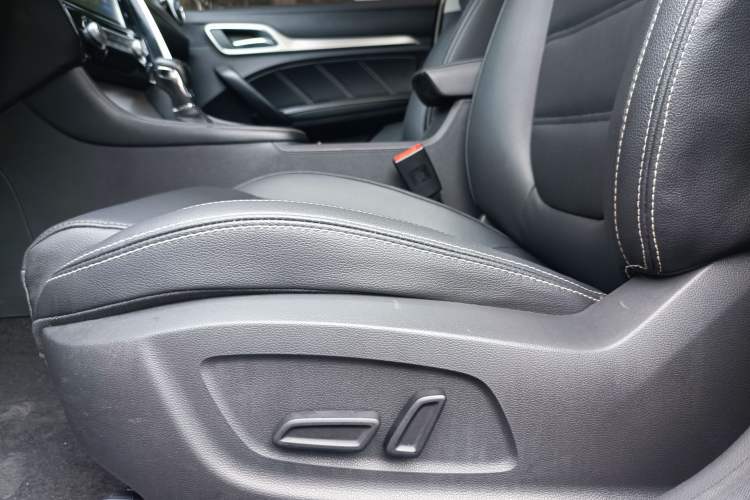 Used MG 6 2017 20T Automatic Luxury Smart Connect Version China V Standard
