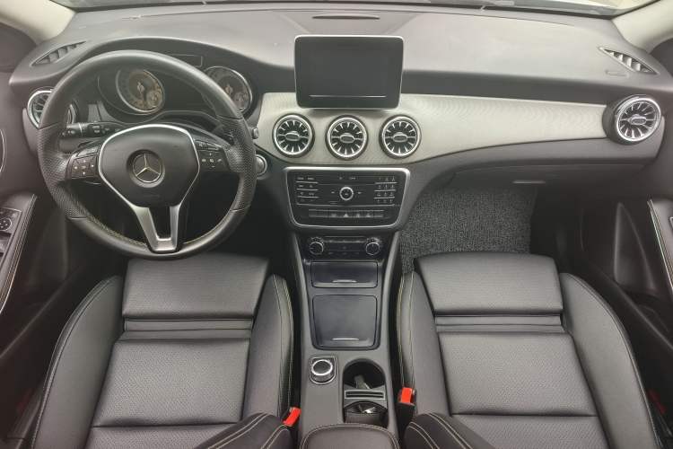 Used Mercedes-Benz GLA 2016 GLA 200 Sport Edition
