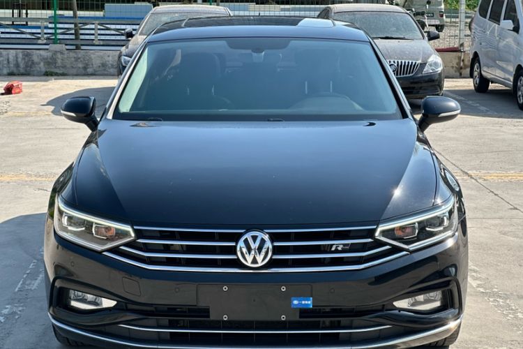 Used Volkswagen Magotan 2020 330TSI DSG Leading Model
