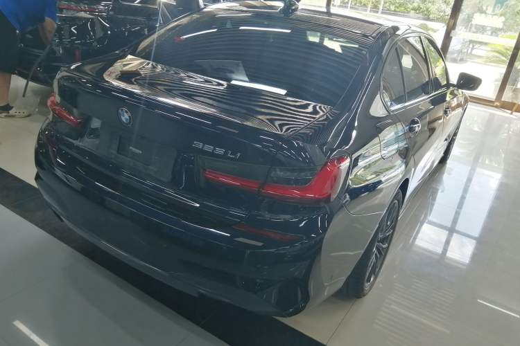 Used BMW 3 Series 2021 Facelifted 325Li M Sport Night Edition Package
