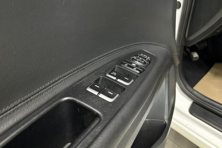 Used Kia K4 2014 1.8L Automatic DLX
