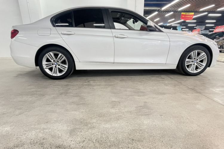 Used BMW 3 Series 2016 320i Fashion Model
