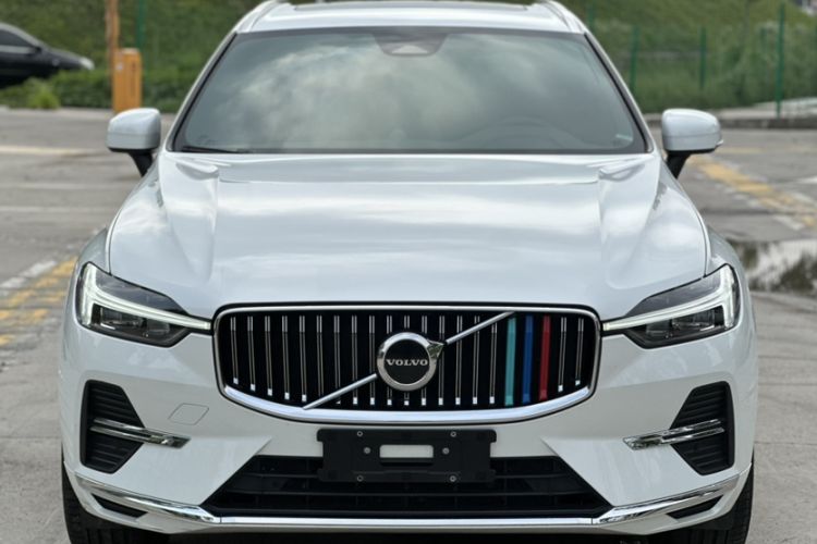 Used Volvo XC60 2023 B5 4x4 Smart Luxury Edition
