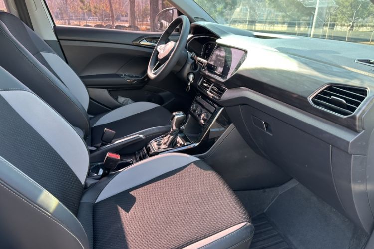 Used Volkswagen Tacqua 2020 1.5L Automatic Yue
