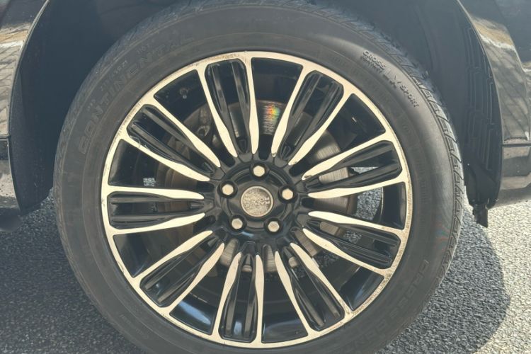 Used Land Rover Range Rover Sport 2020 3.0 L6 SE