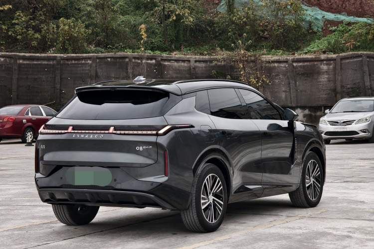 Used Lynk & Co 08 EM-P 2023 245km Ultra-Long Range Halo
