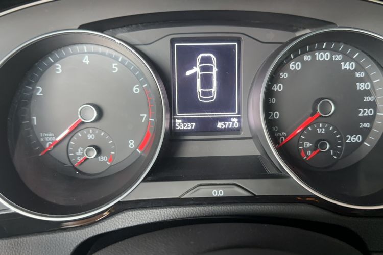 Used Volkswagen Magotan 2020 330TSI DSG Leading Model
