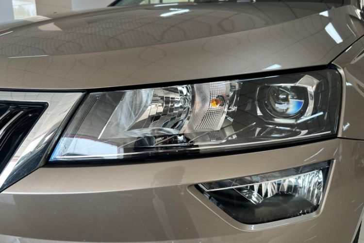 Used Skoda Karoq 2020 TSI280 Luxury Smart Edition China VI Standard
