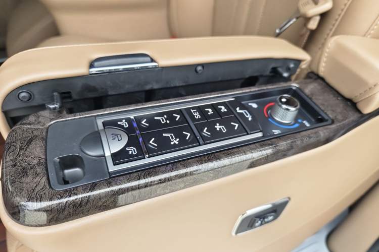 Used Buick GL8 2020 ES Land Cruiser 653T Luxury Edition
