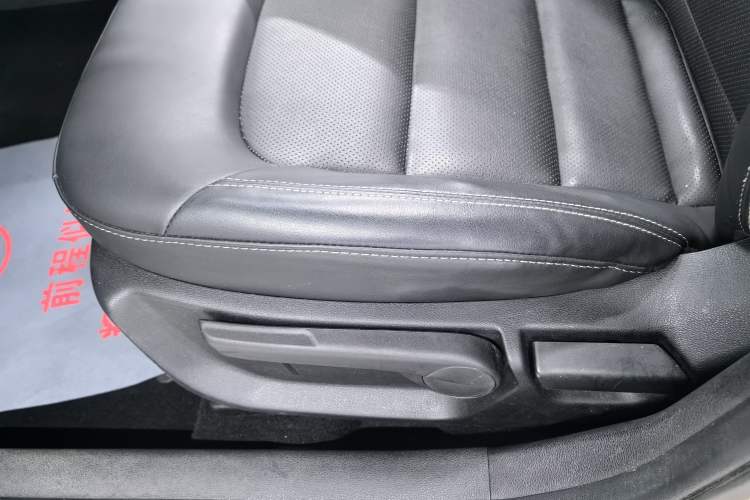 Used Geely Auto Emgrand GL 2017 1.8L DCT Elite Model
