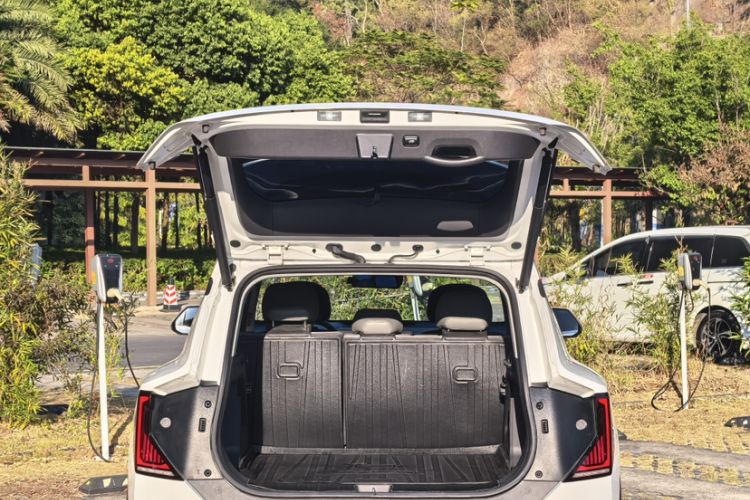 Used Kia EV5 2024 530 Land