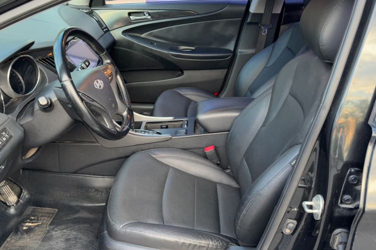 Used Hyundai Sonata 2013 2.0L Automatic Luxury Edition
