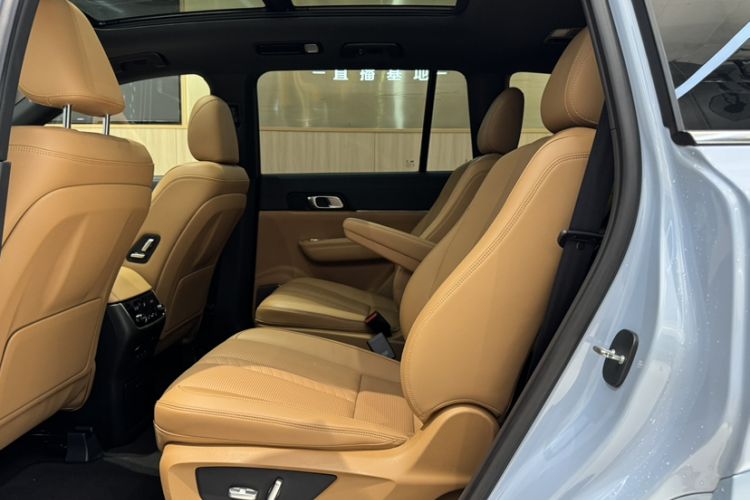 Used Li Auto ONE 2020 Extended-Range 6-Seater Version
