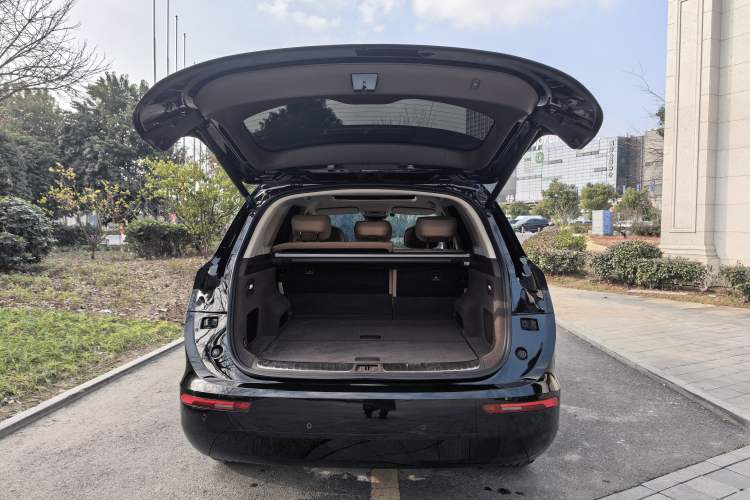 Used Hima AITO M7 2024 1.5T Intelligent Drive Rear-Drive Ultra Version 5 Seats
