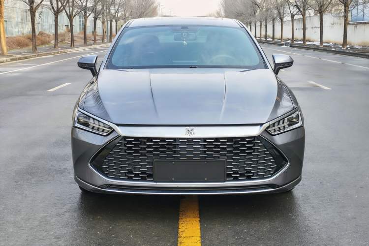 Used BYD Qin PLUS 2021 DM-i 55KM Flagship Model
