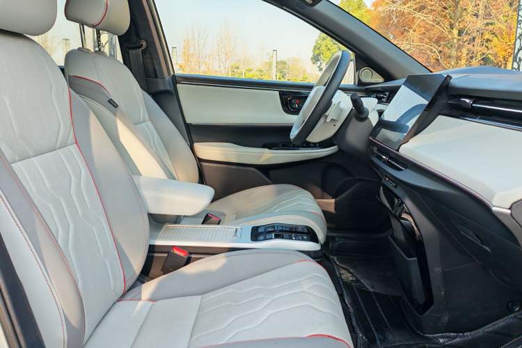 Used Honda e:NS2 2024 Light-Chasing Version
