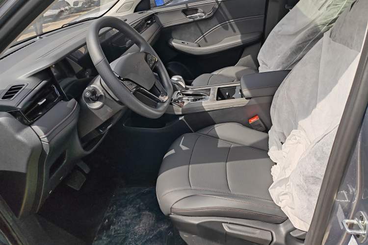 Used Roewe i5 2023 1.5L CVT Luxury Edition
