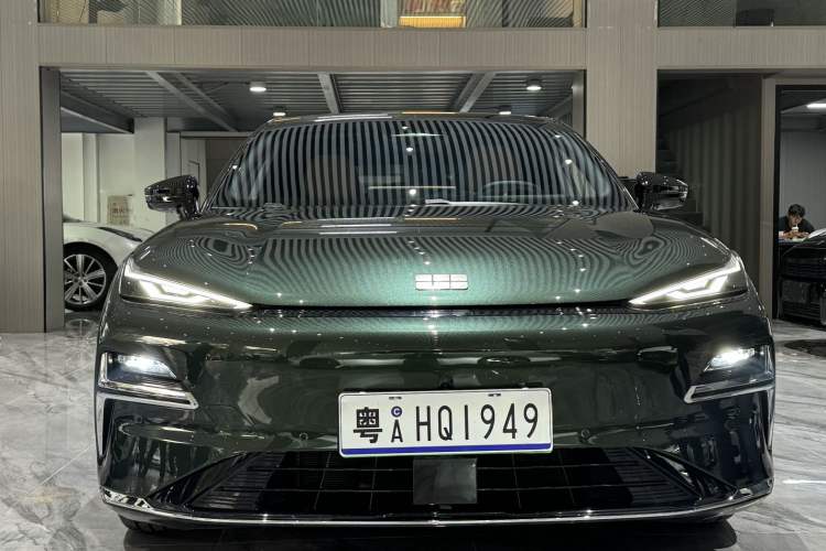 Used  Galaxy 8 2025 130km EM-i Flagship Edition
