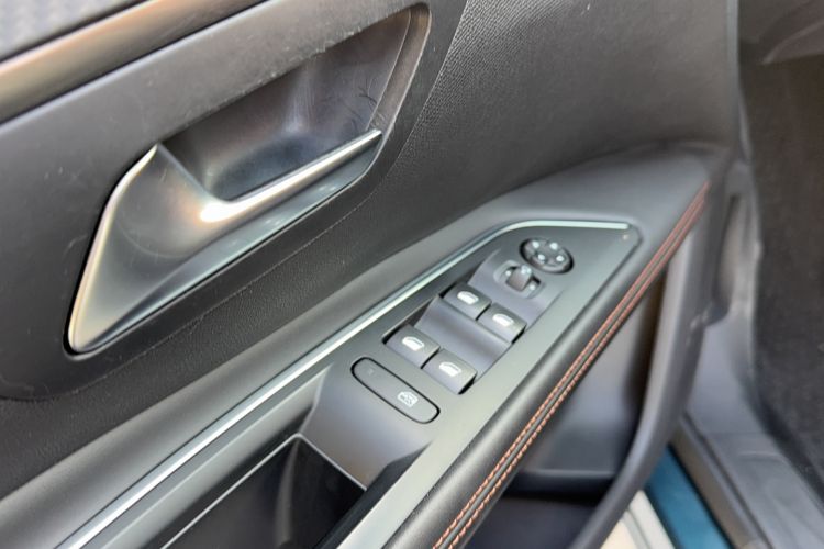 Used Peugeot 5008 2017 350THP 7-Seater Elite Edition