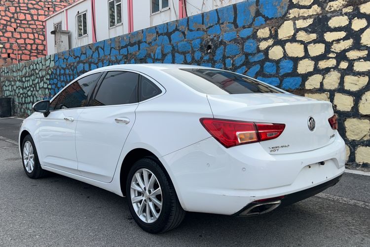 Used Buick Verano 2015 Sedan 20T Dual-Clutch Elite Model

