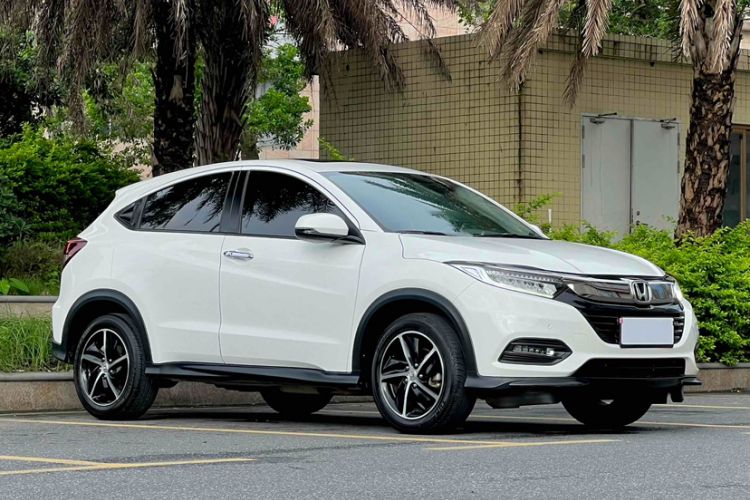 Used Honda Vezel 2020 1.5L CVT Luxury Edition
