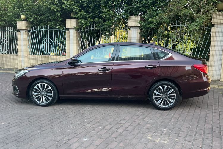 Used GAC Trumpchi GA6 2016 235T DCT Luxury Edition