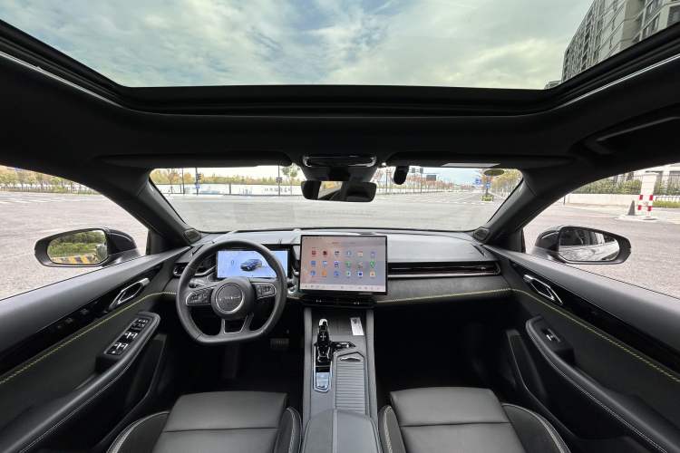 Used Lynk & Co 03 2025 1.5TD DCT Champion Edition Pro
